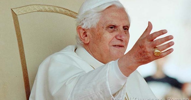 Papa-Bento-XVI-4
